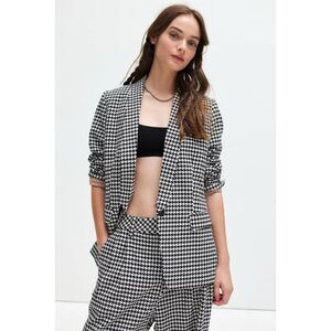 WILDFANG Empower Houndstooth Tux Blazer Balck and White Jacket with Pockets 1X
